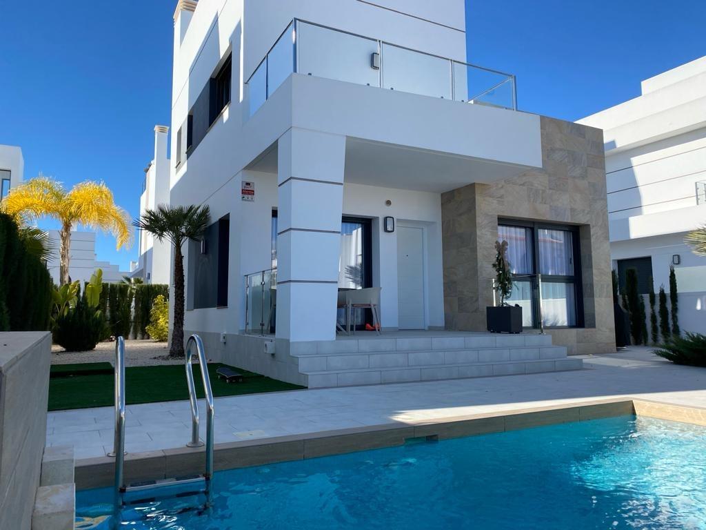 Huvila Ciudad Quesada, Alicante, Espanja 3 makuuhuonetta, 169 m2 No. 113160