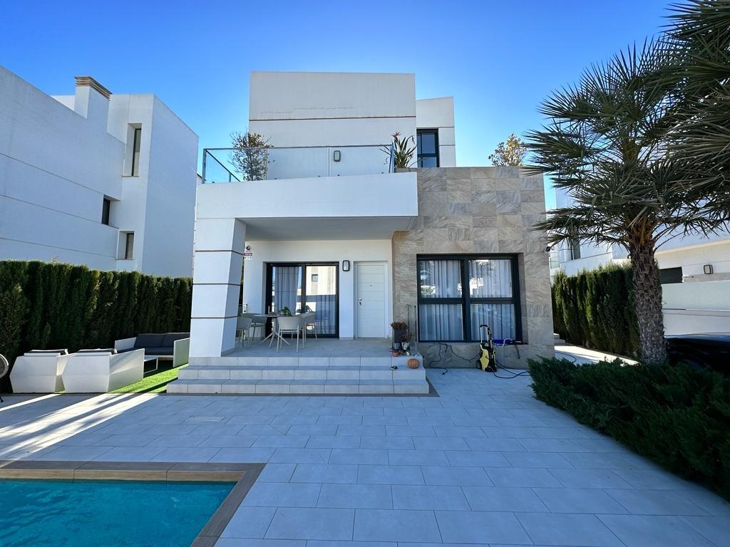 Huvila Ciudad Quesada, Alicante, Espanja 3 makuuhuonetta, 169 m2 No. 113160