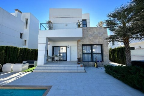 Villa à Ciudad Quesada, Alicante, Espagne 3 chambres, 169 m2 No. 113160