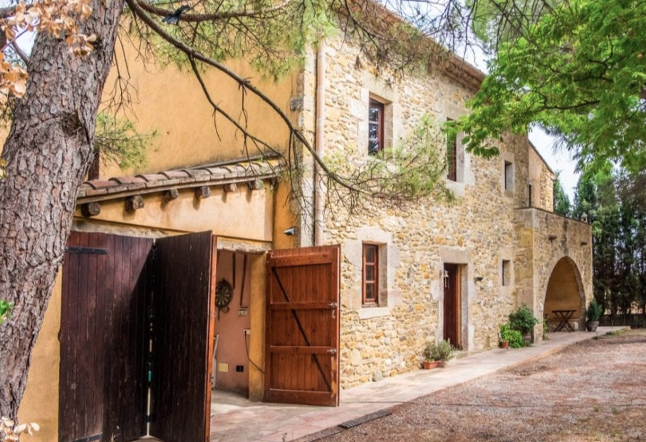 House à Girona, Espagne 8 chambres, 600 m2 No. 35346