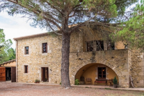 Māja Girona, Spānijā 8 istabas, 600 m2 Nr. 35346