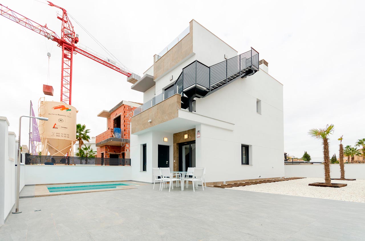 Casa a Torrevieja, Alicante, Spagna 3 camere da letto, 106 mq. N° 102164