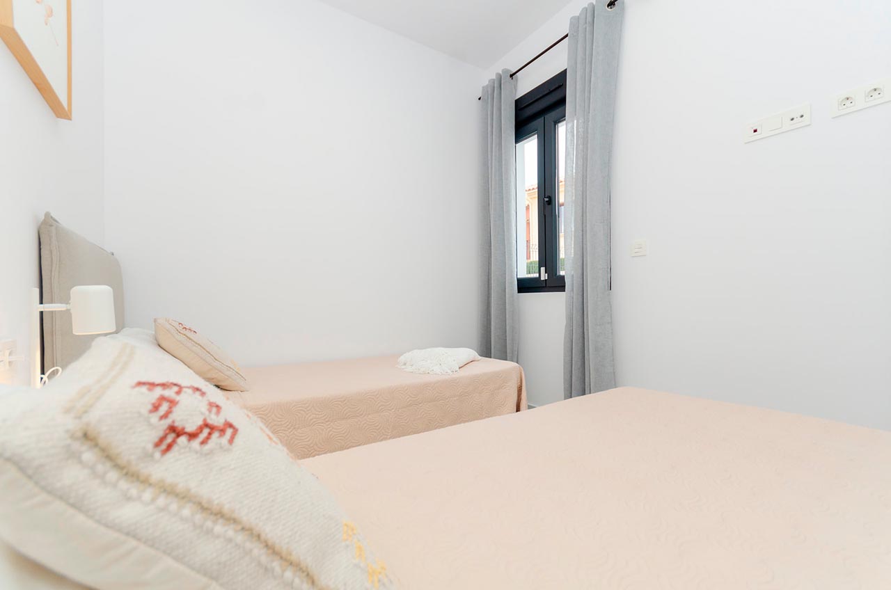 Casa a Torrevieja, Alicante, Spagna 3 camere da letto, 106 mq. N° 102164