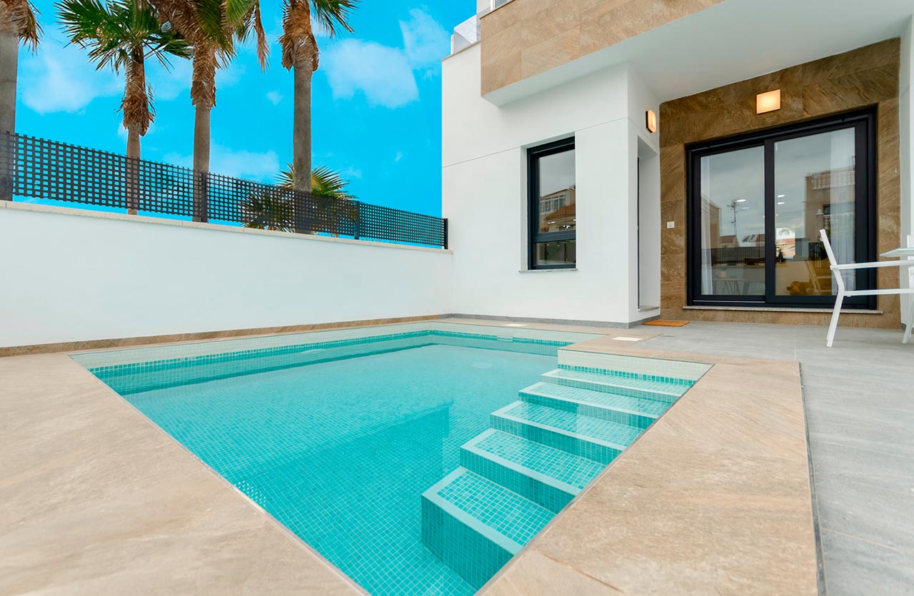 Casa a Torrevieja, Alicante, Spagna 3 camere da letto, 106 mq. N° 102164
