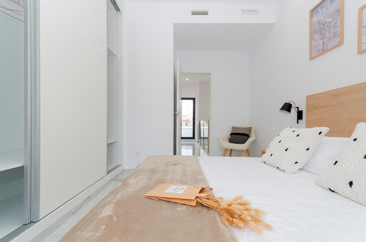 Casa a Torrevieja, Alicante, Spagna 3 camere da letto, 106 mq. N° 102164