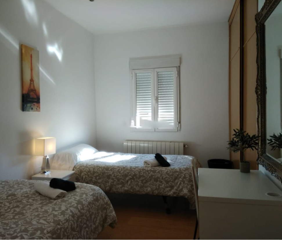 Apartamento en Madrid, España 2 dormitorios, 60 m2 No. 58699