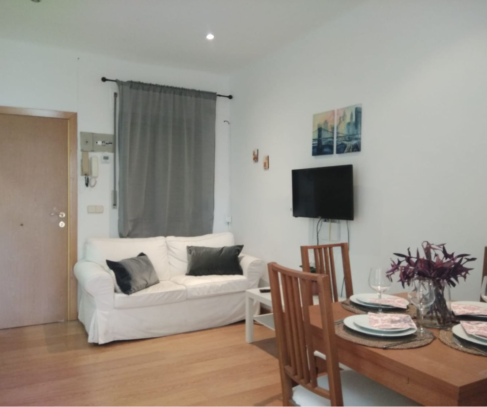 Apartamento en Madrid, España 2 dormitorios, 60 m2 No. 58699