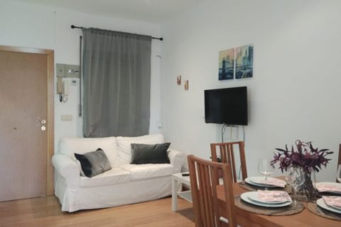 Dzīvoklis Madrid, Spānijā 2 istabas, 60 m2 Nr. 58699