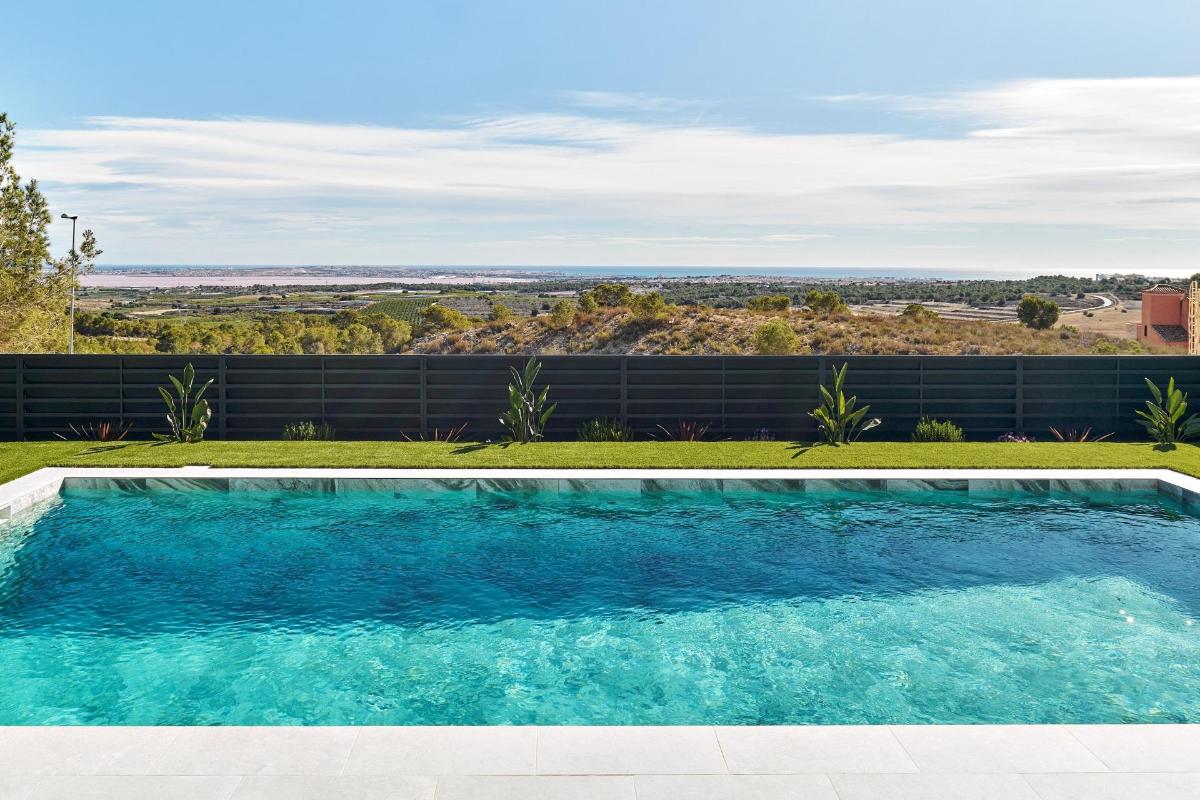 Villa in San Miguel de Salinas, Alicante, Spain 3 bedrooms, 197 sq.m. No. 112995