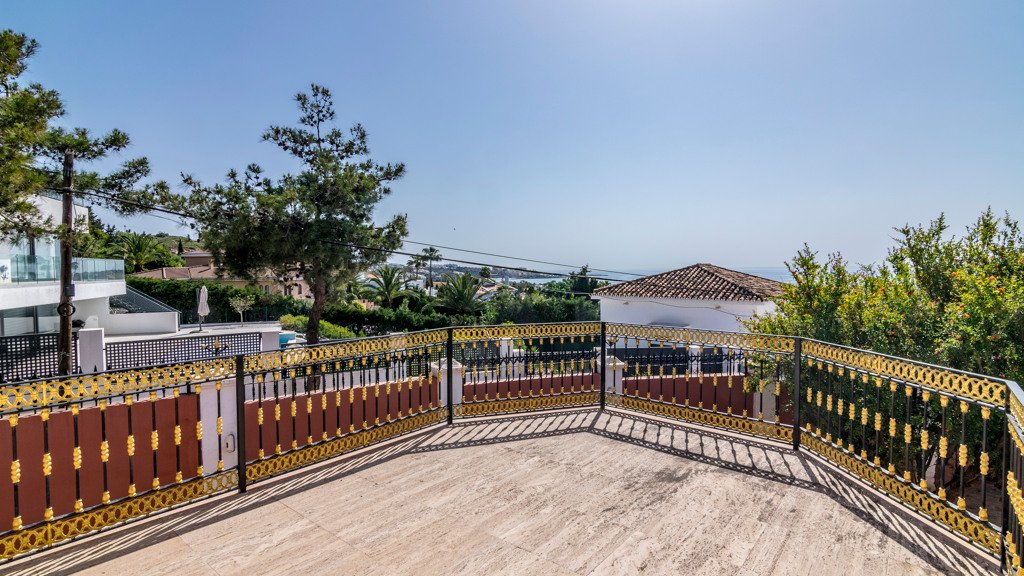 Huvila Estepona, Malaga, Espanja 6 makuuhuonetta, 594.55 m2 No. 106299