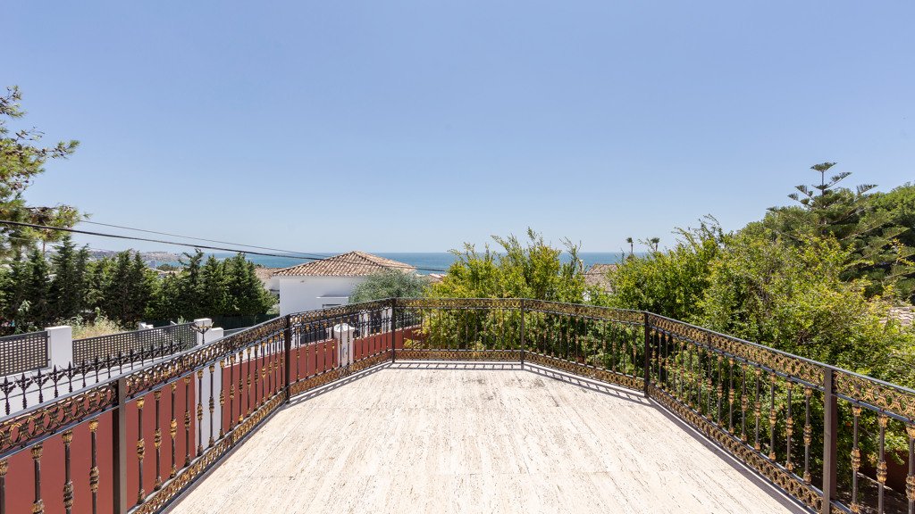 Huvila Estepona, Malaga, Espanja 6 makuuhuonetta, 594.55 m2 No. 106299