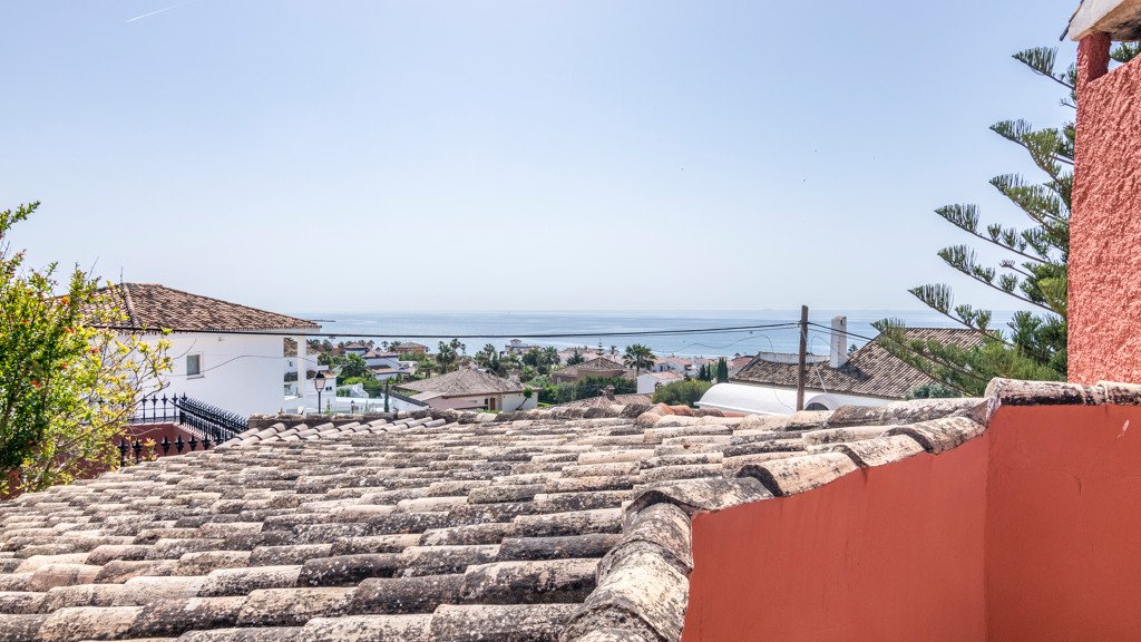 Huvila Estepona, Malaga, Espanja 6 makuuhuonetta, 594.55 m2 No. 106299