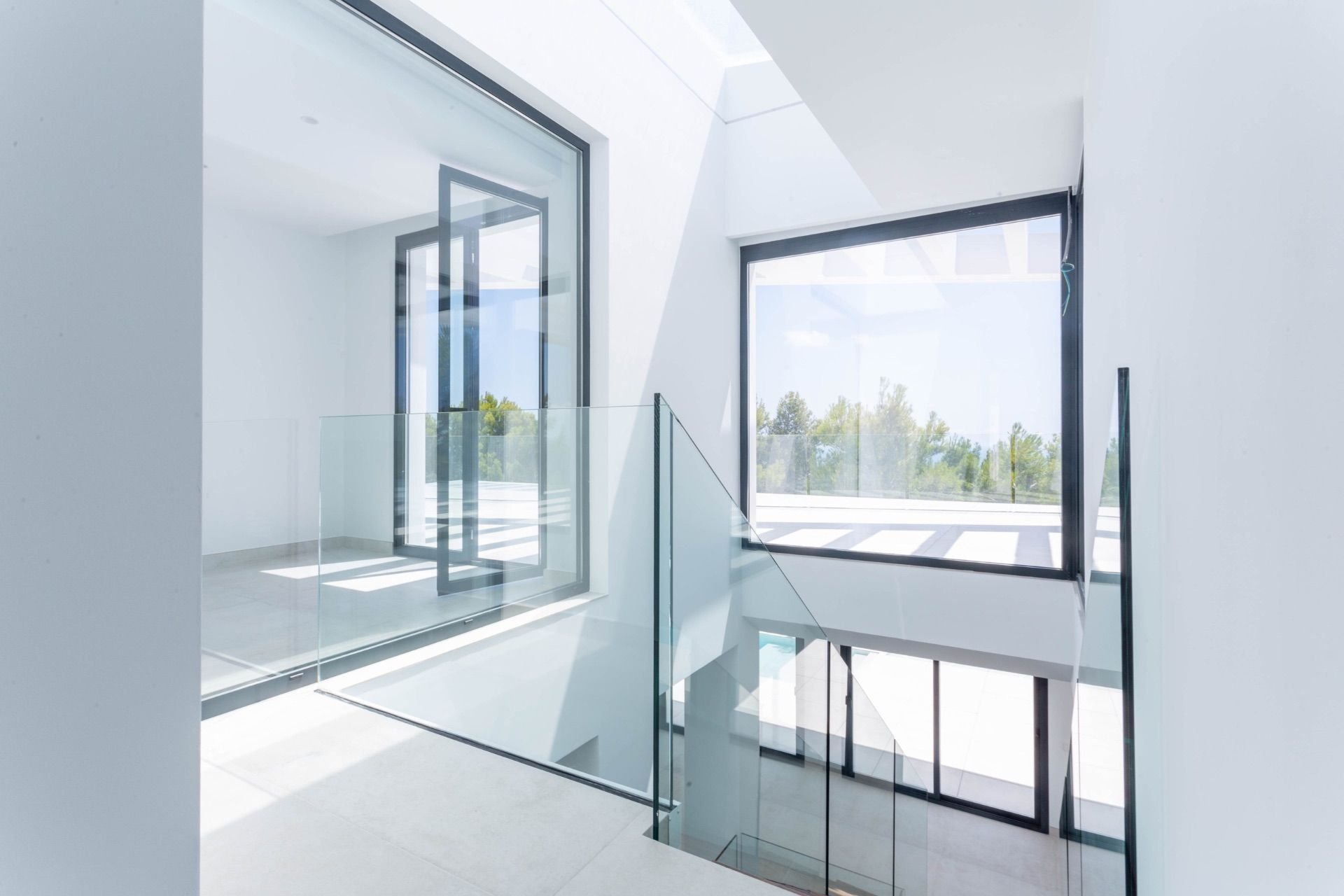 Villa i Altea, Alicante, Spanien 4 sovrum, 560 kvm. Nr. 95507