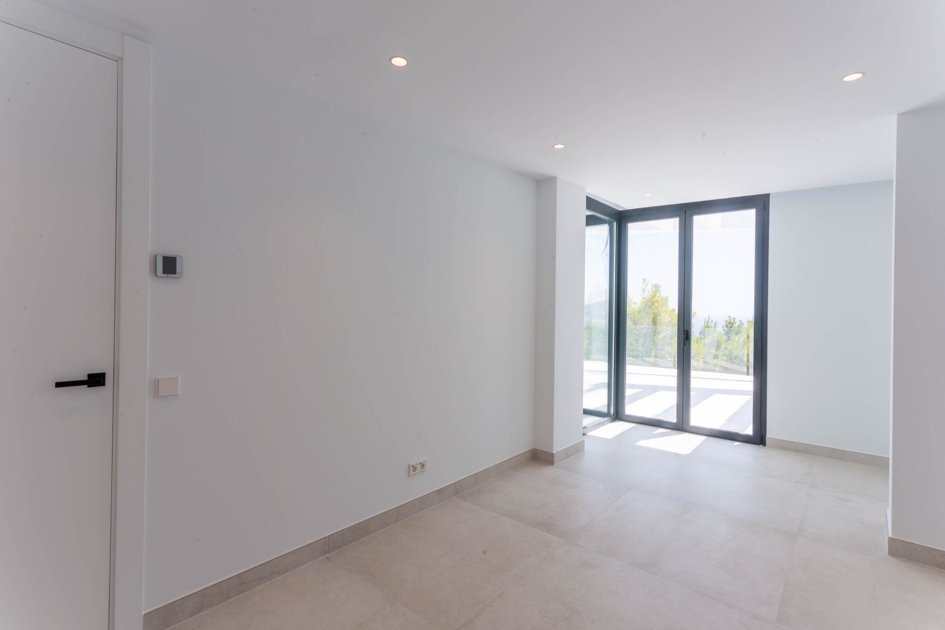 Villa i Altea, Alicante, Spanien 4 sovrum, 560 kvm. Nr. 95507