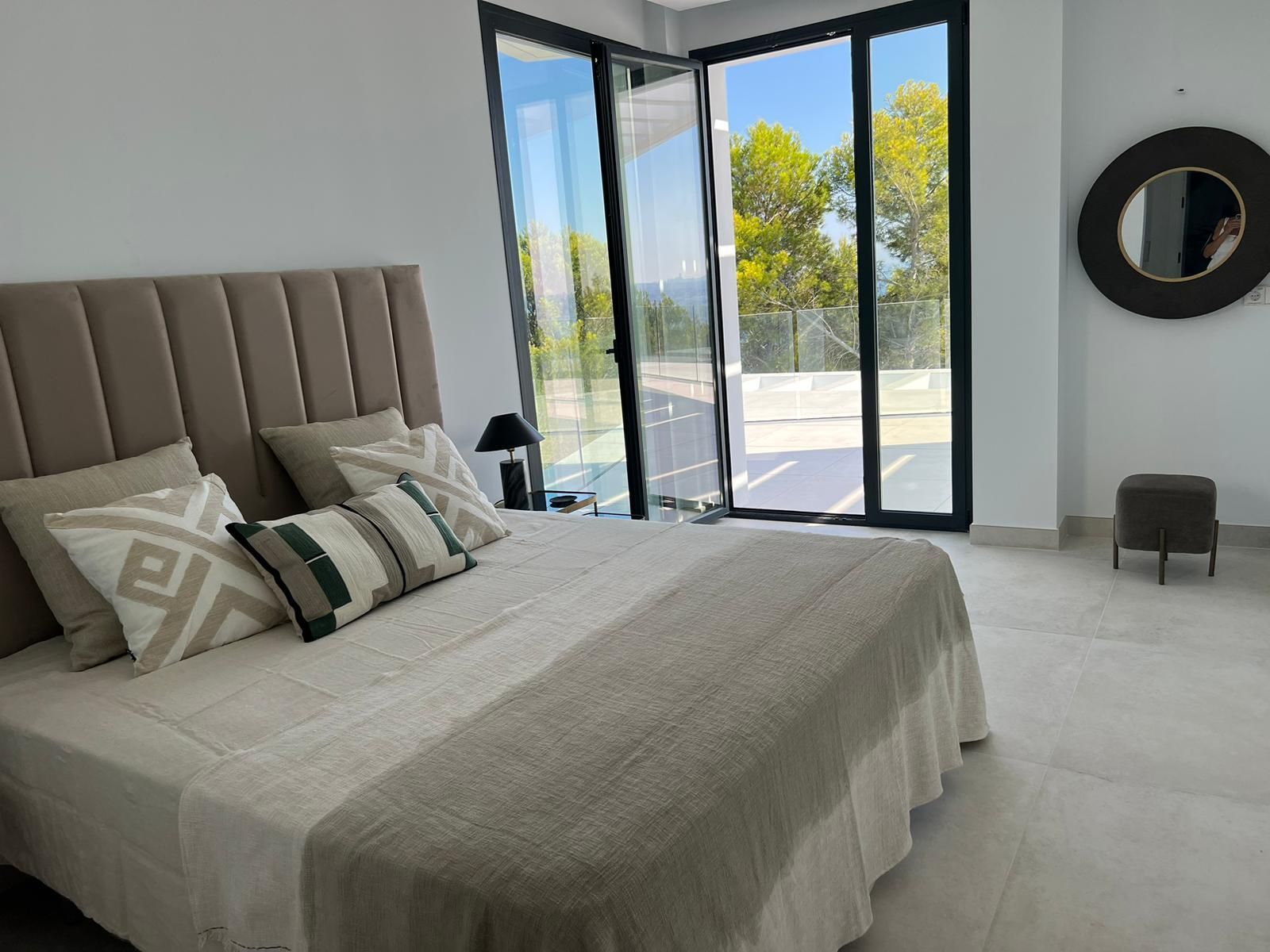 Villa i Altea, Alicante, Spanien 4 sovrum, 560 kvm. Nr. 95507