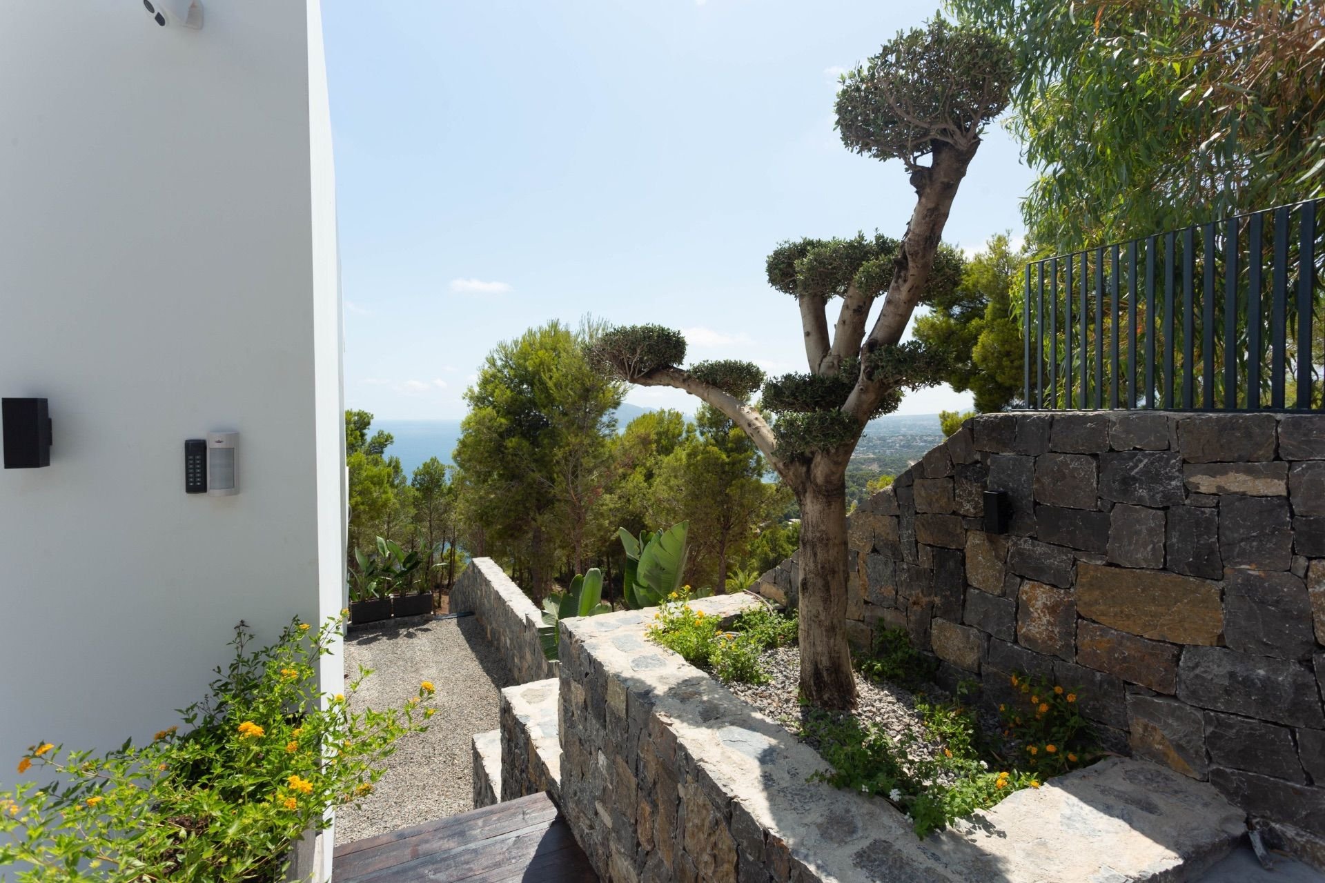 Villa i Altea, Alicante, Spanien 4 sovrum, 560 kvm. Nr. 95507