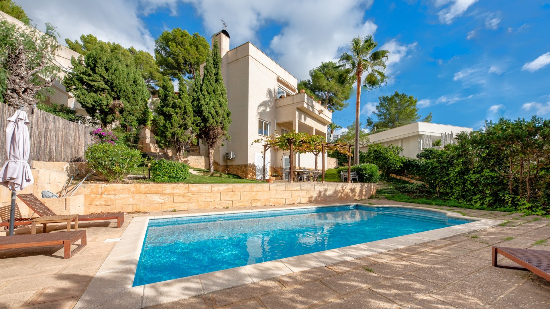 Villa a Mallorca, Spagna 5 camere da letto, 270 mq. N° 90599