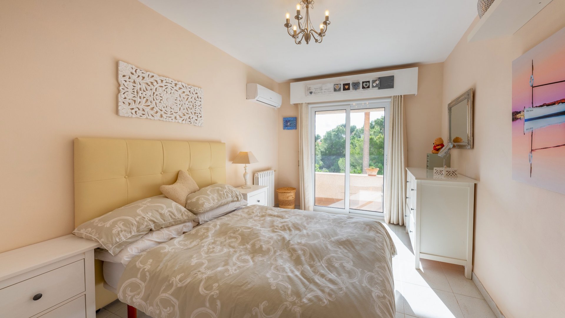 Villa a Mallorca, Spagna 5 camere da letto, 270 mq. N° 90599