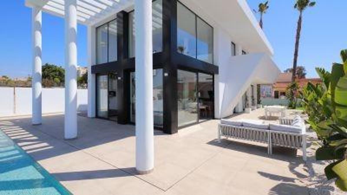 Villa i Ciudad Quesada, Alicante, Spanien 3 sovrum, 158 kvm. Nr. 94577