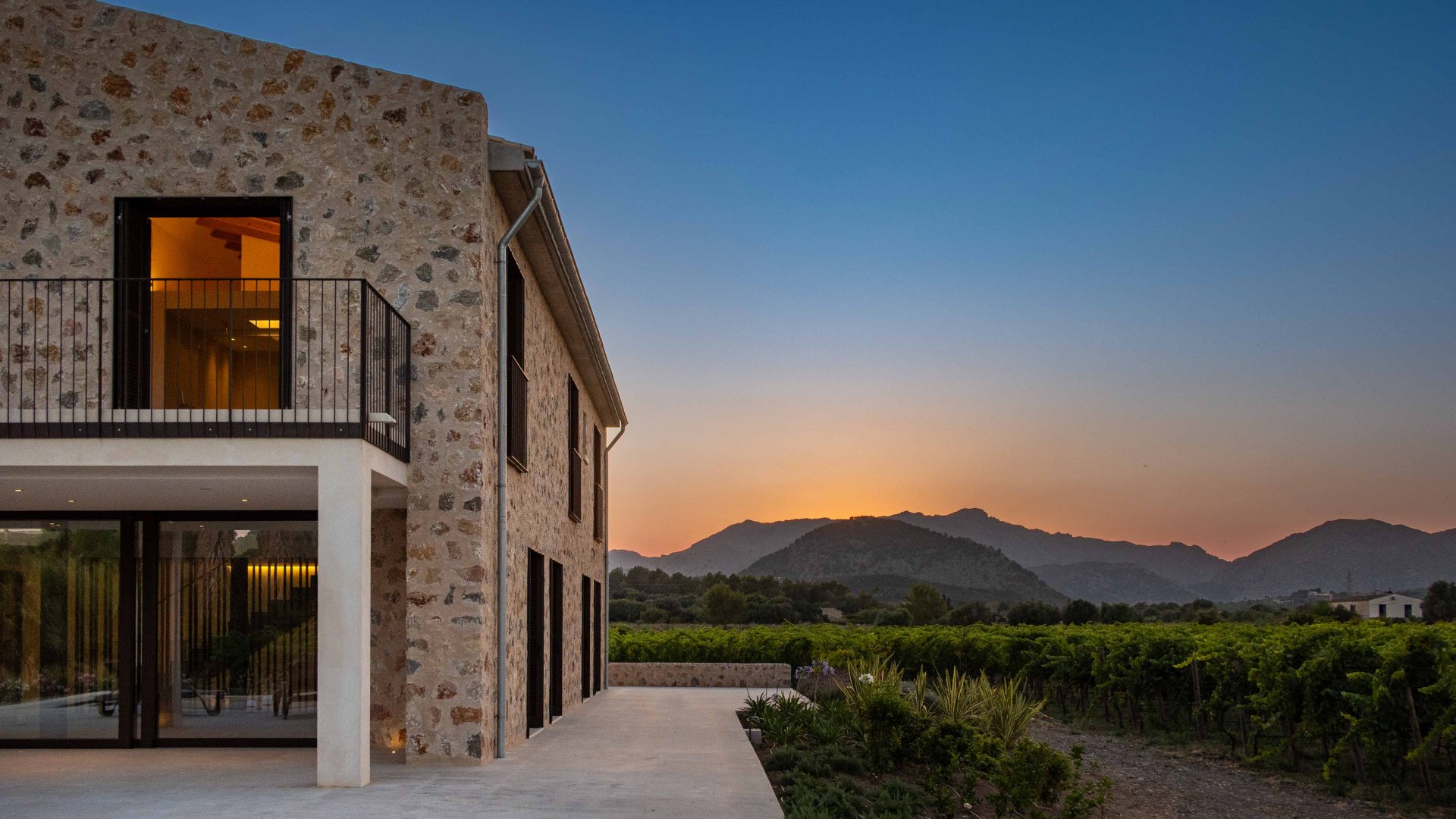 Finca en Alcudia, Mallorca, España 4 dormitorios, 565 m2 No. 32703