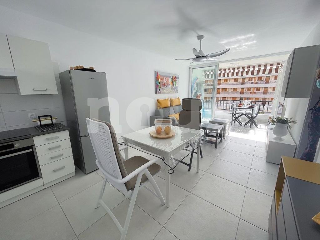 Lägenhet i Los Cristianos, Tenerife, Spanien 2 sovrum, 59 kvm. Nr. 113551