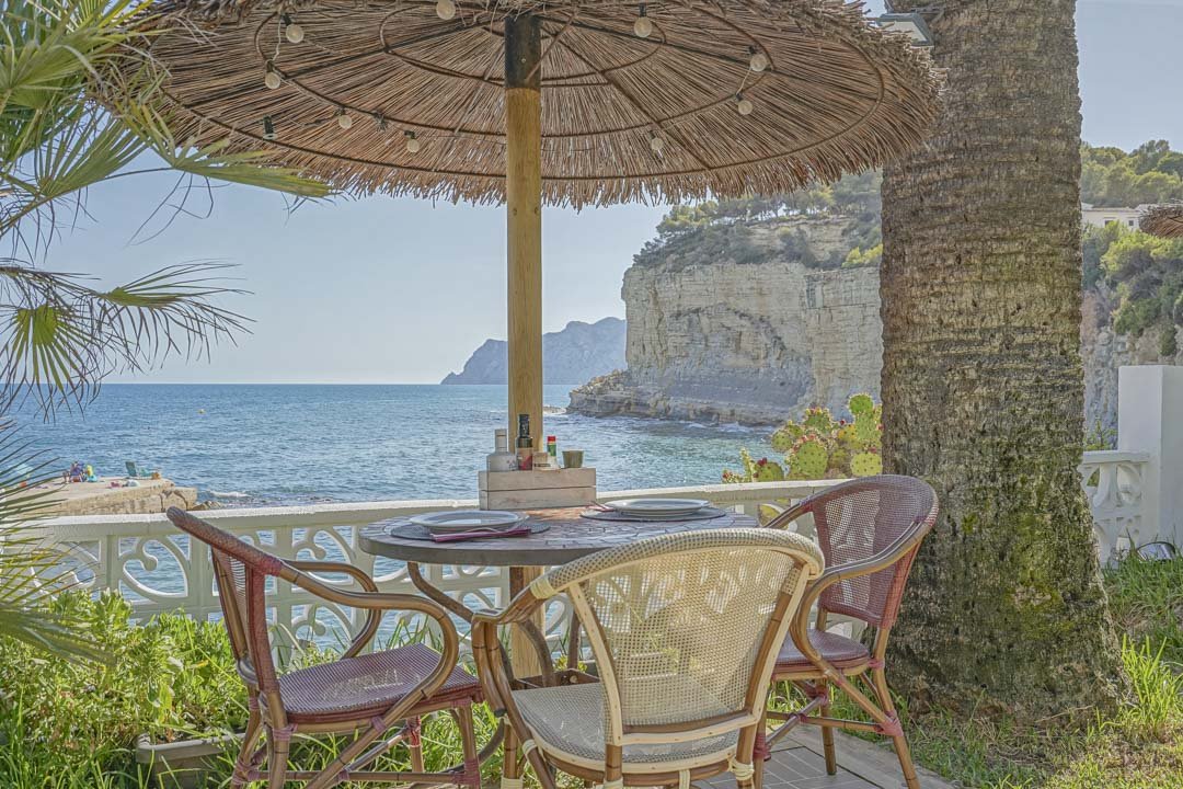 Villa in Benissa, Alicante, Spain 4 bedrooms, 357 sq.m. No. 84681
