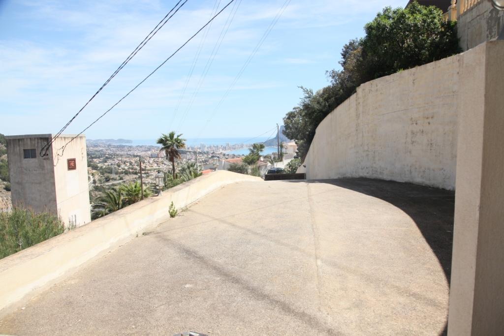 Villa in Calpe, Alicante, Spain 3 bedrooms, 230 sq.m. No. 57750