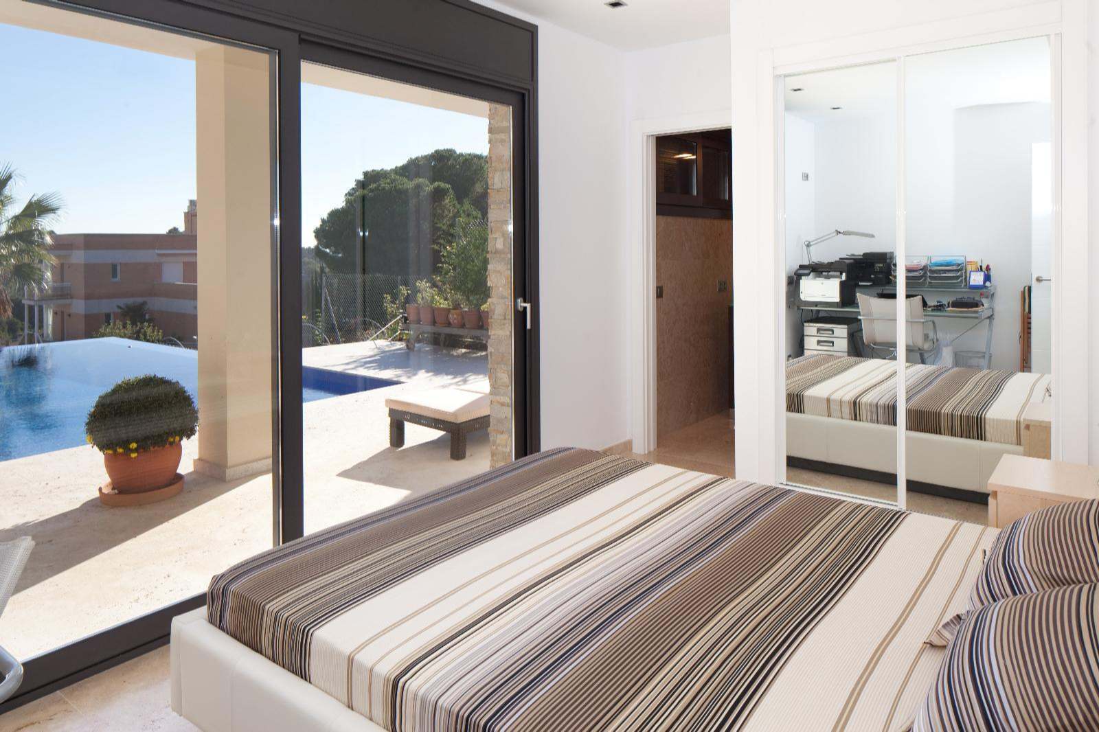 Hus i Lloret de Mar, Girona, Spanien 4 sovrum, 300 kvm. Nr. 22817