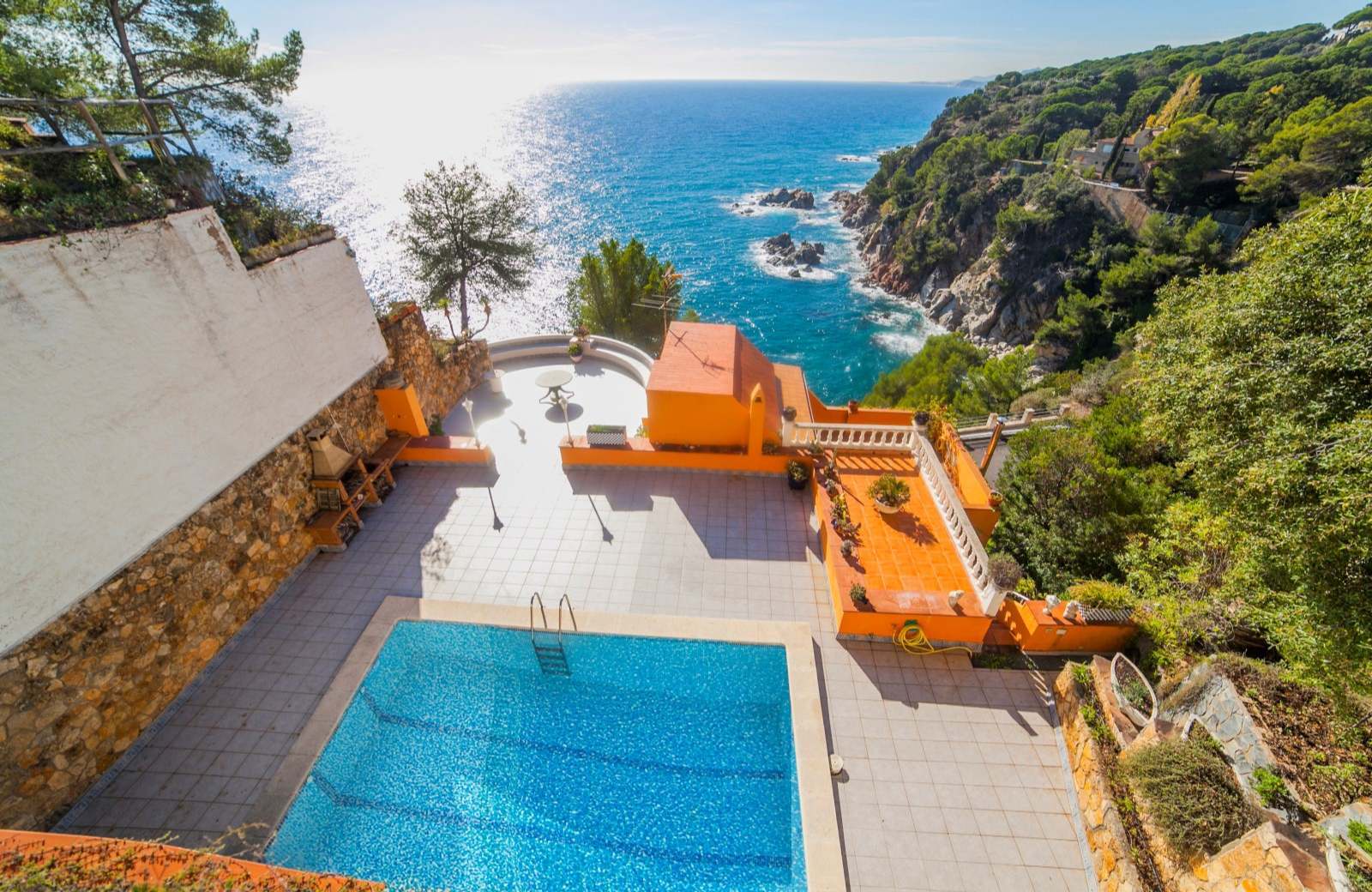 Casa a Lloret de Mar, Girona, Spagna 5 camere da letto, 420 mq. N° 22796