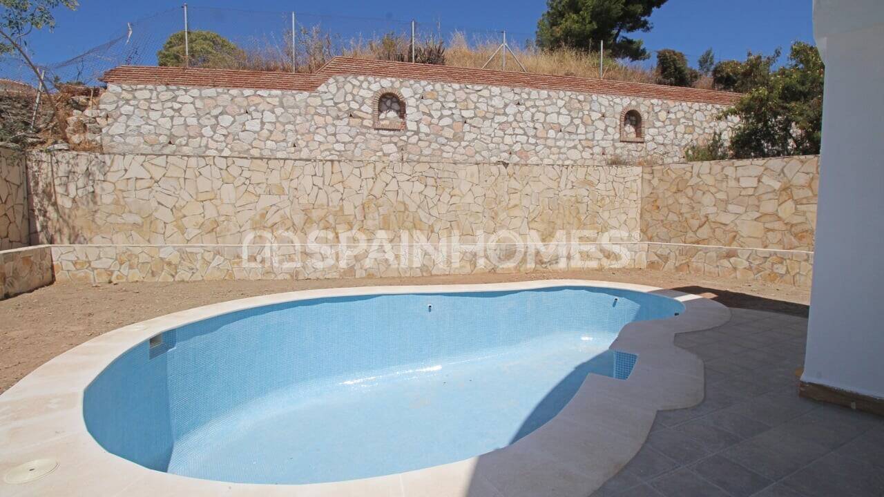 Villa i Benalmadena, Malaga, Spanien 5 sovrum, 694 kvm. Nr. 57483