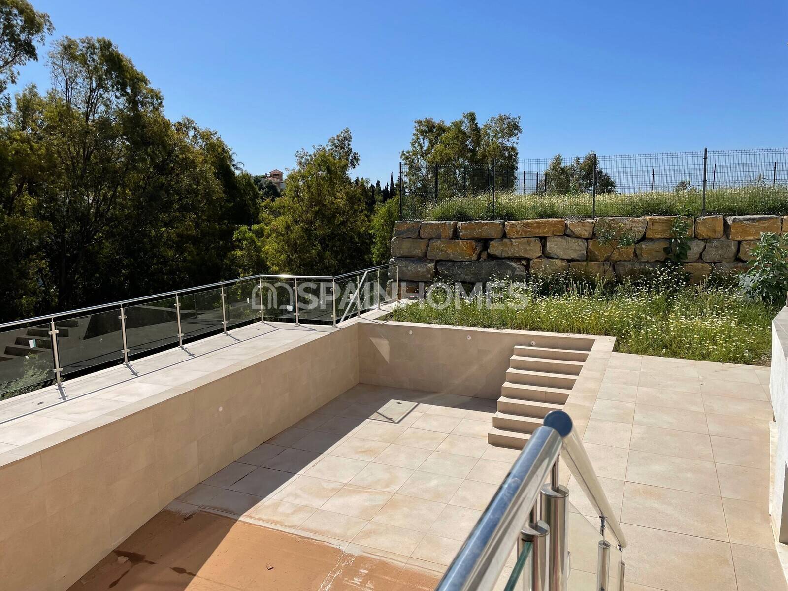 Villa i Benalmadena, Malaga, Spanien 5 sovrum, 694 kvm. Nr. 57483
