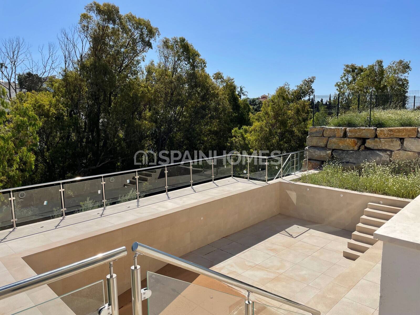 Villa i Benalmadena, Malaga, Spanien 5 sovrum, 694 kvm. Nr. 57483