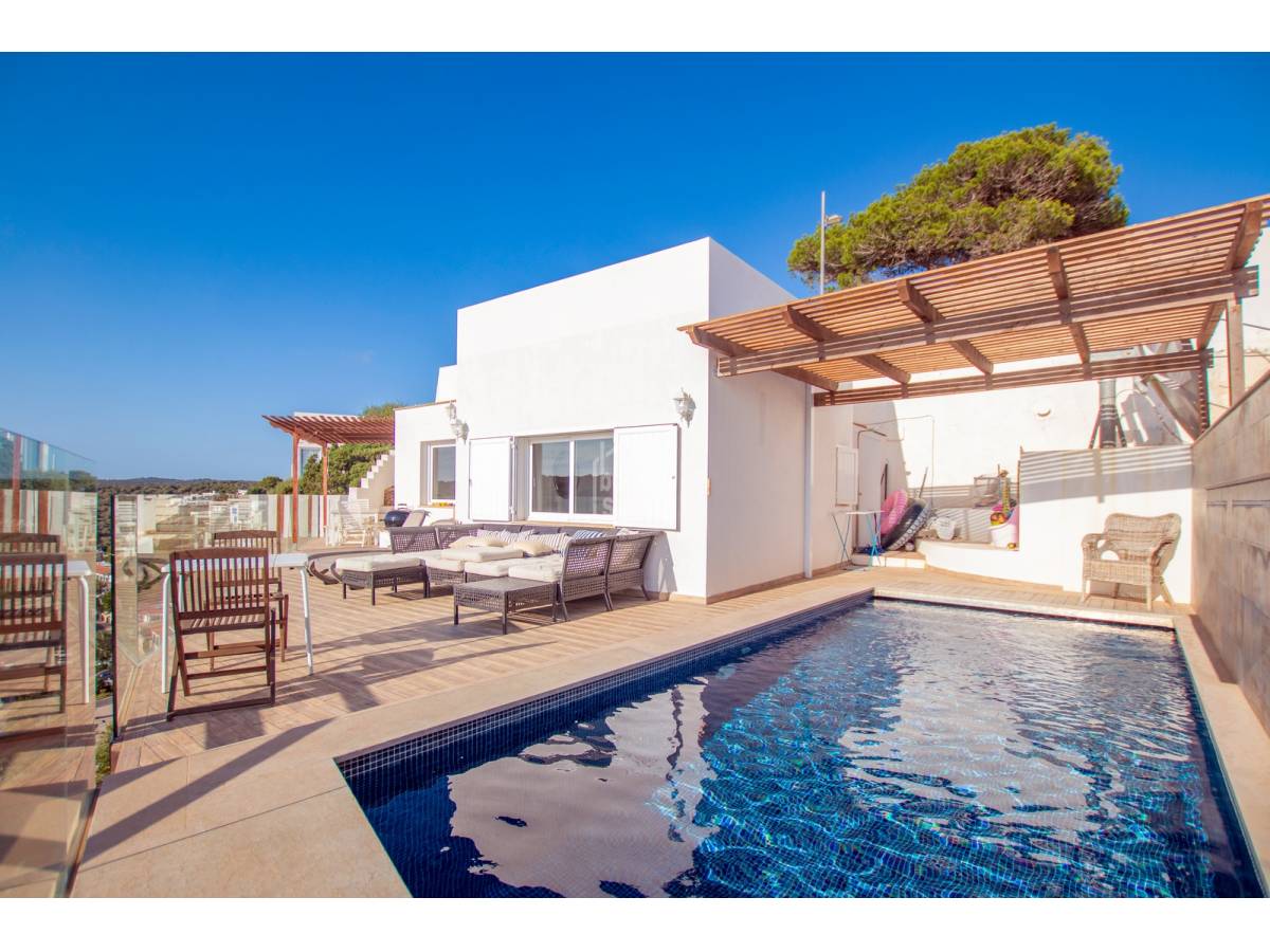 Villa in Cala'n Porter, Menorca, Spanien 3 Schlafzimmer, 80 m2 Nr. 110957