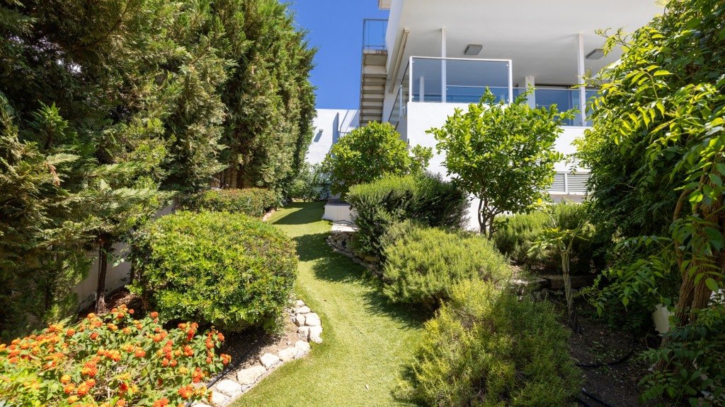 Villa in Zahara de los Atunes, Cadiz, Spain 7 bedrooms, 329 sq.m. No. 102279