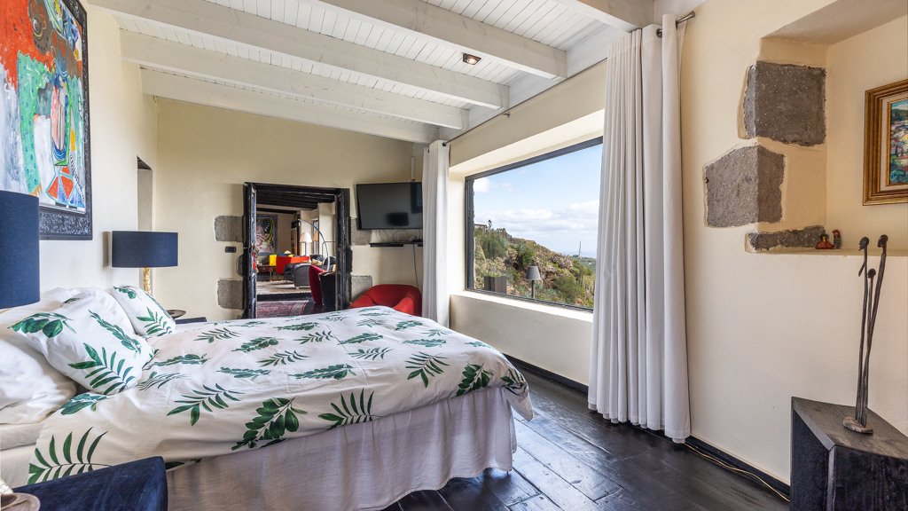 Villa a Las Palmas De Gran Canaria, Gran Canaria, Spagna 3 camere da letto, 310 mq. N° 102277