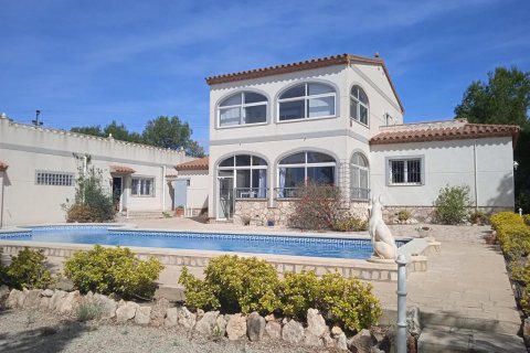 Сasa en L'Ametlla de Mar, Tarragona, España 6 dormitorios, 386 m2 No. 21587