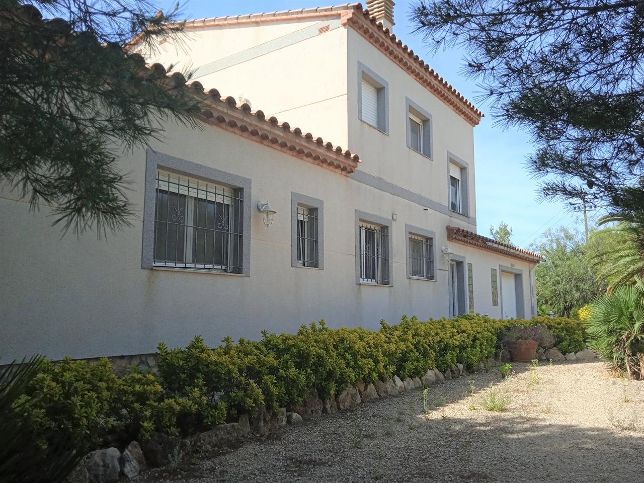 House in L'Ametlla de Mar, Tarragona, Spain 6 bedrooms, 386 sq.m. No. 21587