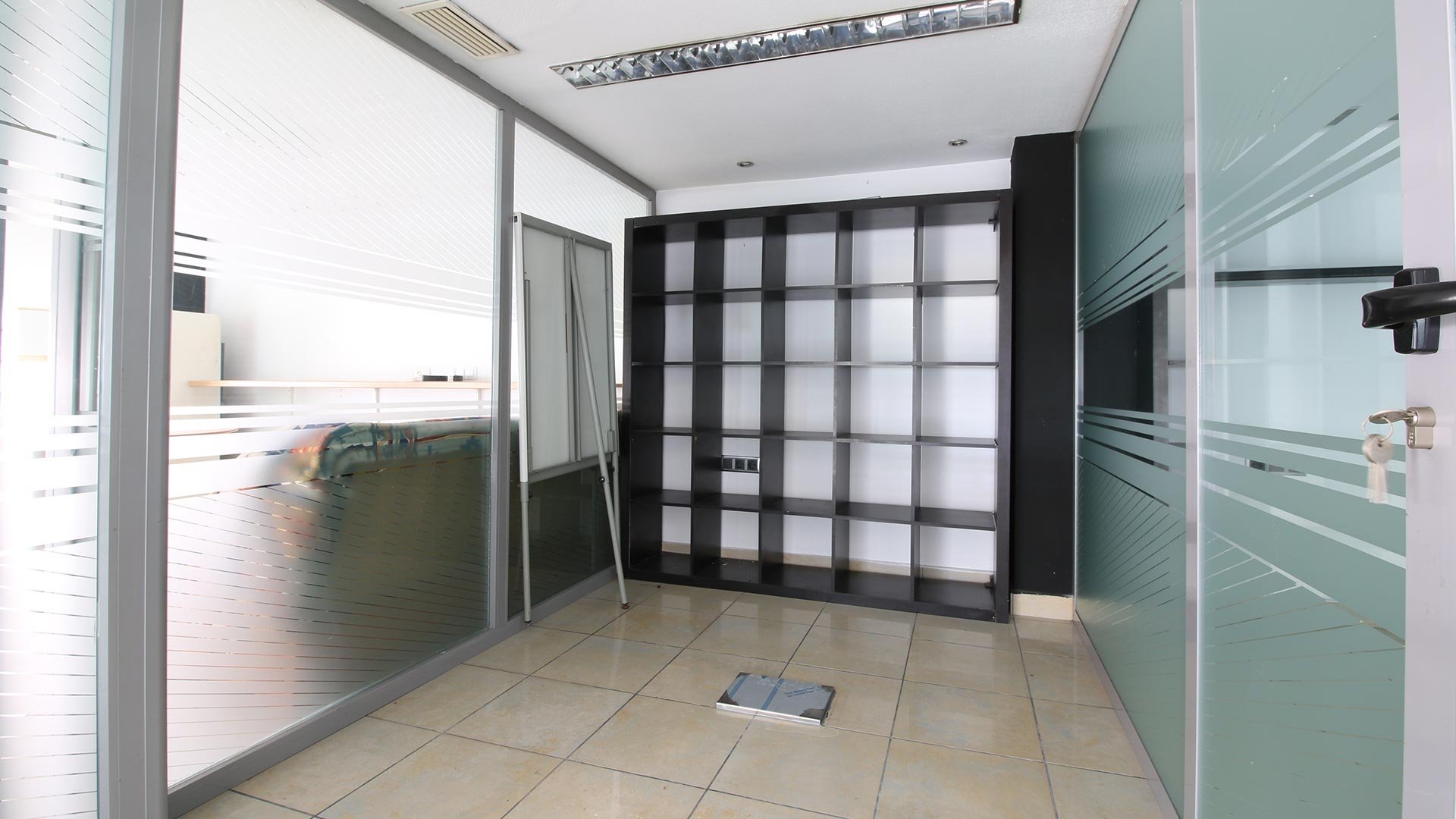 Lokal usługowy w Torrevieja, Alicante, Hiszpania 220 mkw. nr 101528