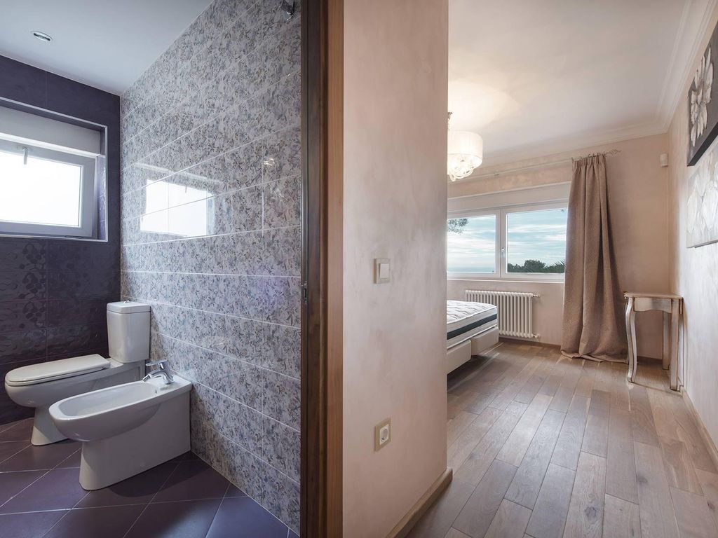 Сasa en Blanes, Gerona, España 4 dormitorios, 300 m2 No. 22494