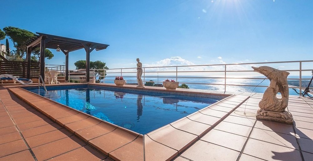 Māja Blanes, Girona, Spānijā 4 istabas, 150 m2 Nr. 22493