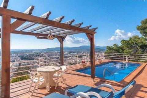 Talo Blanes, Girona, Espanja 4 makuuhuonetta, 150 m2 No. 22493