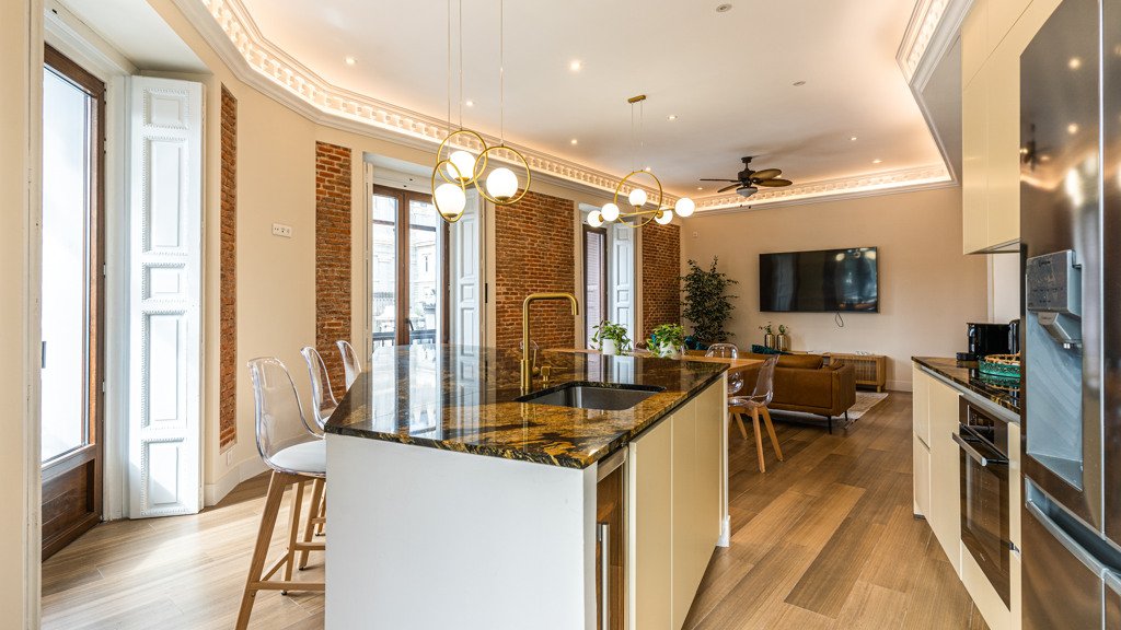 Apartament w Madrid, Hiszpania 4 sypialnie, 215 mkw. nr 92688