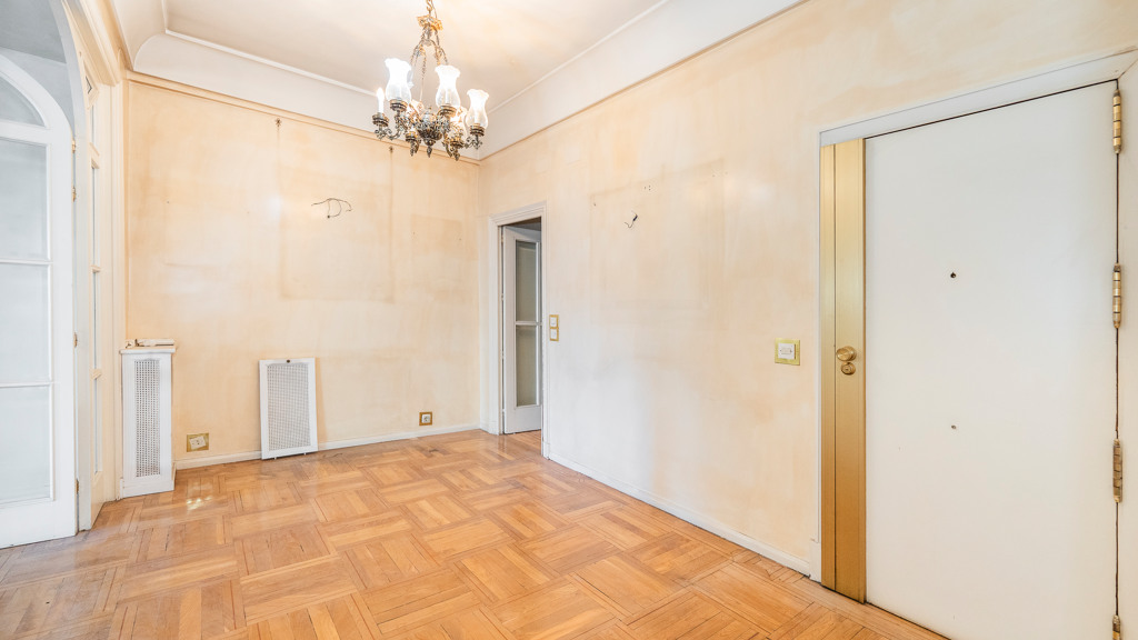 Apartamento en Madrid, España 5 dormitorios, 304 m2 No. 107786