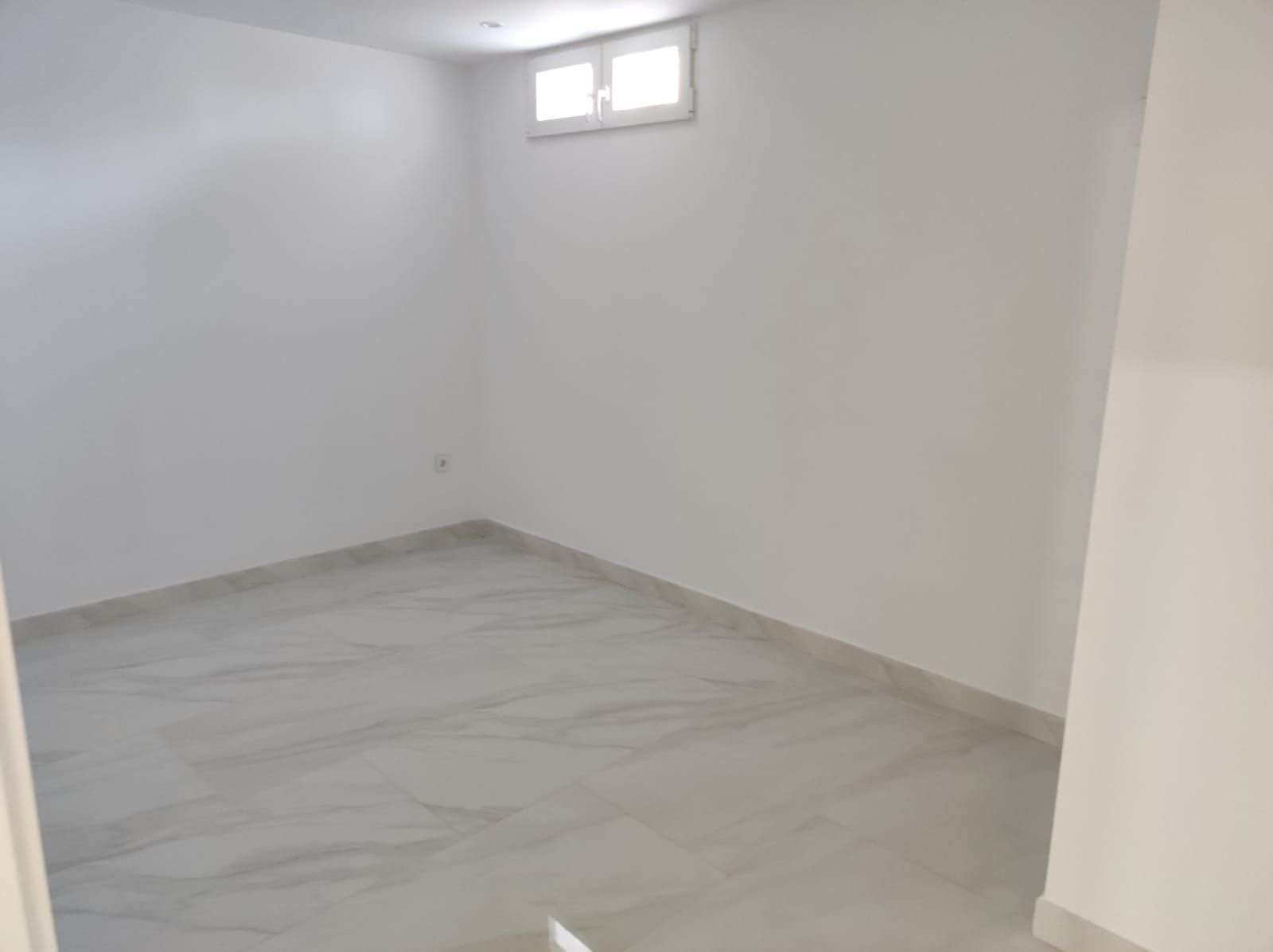 House in La Nucia, Alicante, Spanien 4 Schlafzimmer, 220 m2 Nr. 95648