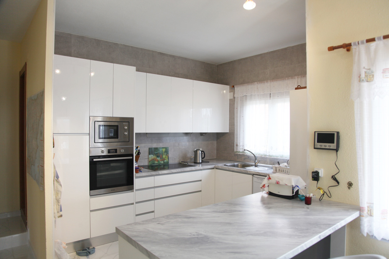 Villa i Calpe, Alicante, Spanien 5 sovrum, 295 kvm. Nr. 97589