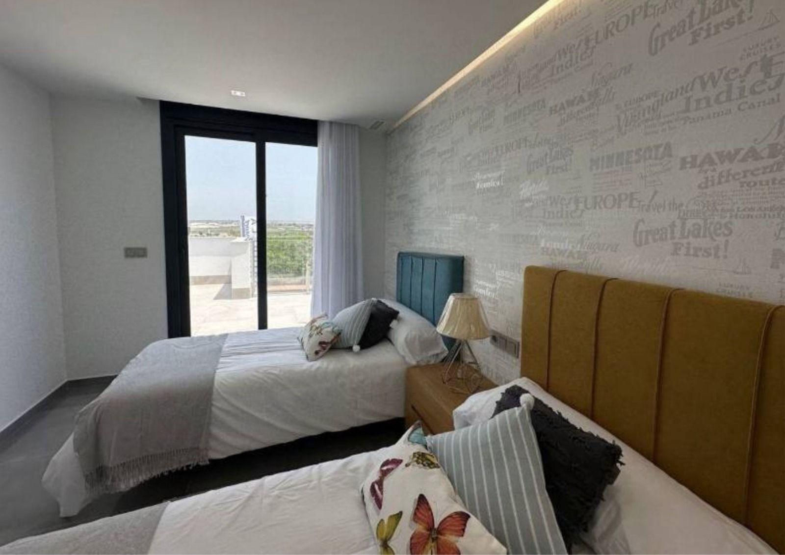Villa Los Balcones, Alicante, Spānijā 3 istabas, 90 m2 Nr. 116216