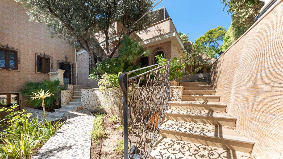 Villa in Cala Fornells, Mallorca, Spanien 6 Schlafzimmer, 522 m2 Nr. 84042