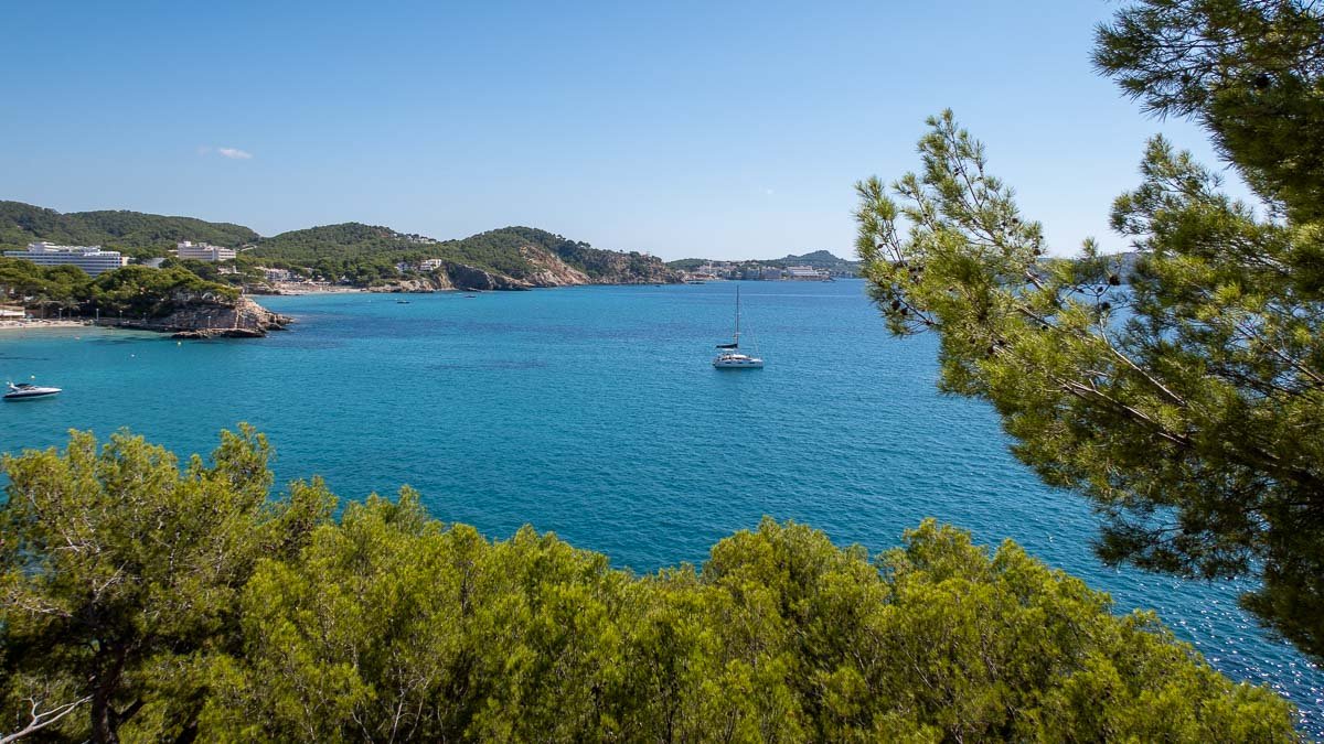 Villa in Cala Fornells, Mallorca, Spanien 6 Schlafzimmer, 522 m2 Nr. 84042
