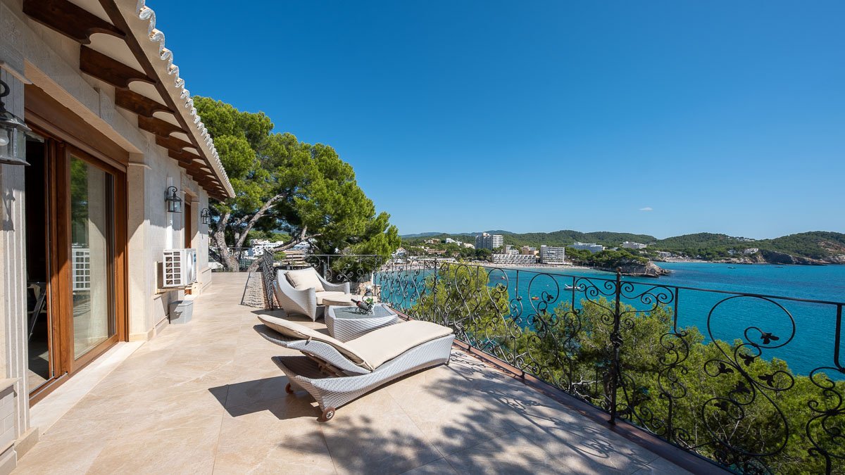 Villa in Cala Fornells, Mallorca, Spanien 6 Schlafzimmer, 522 m2 Nr. 84042