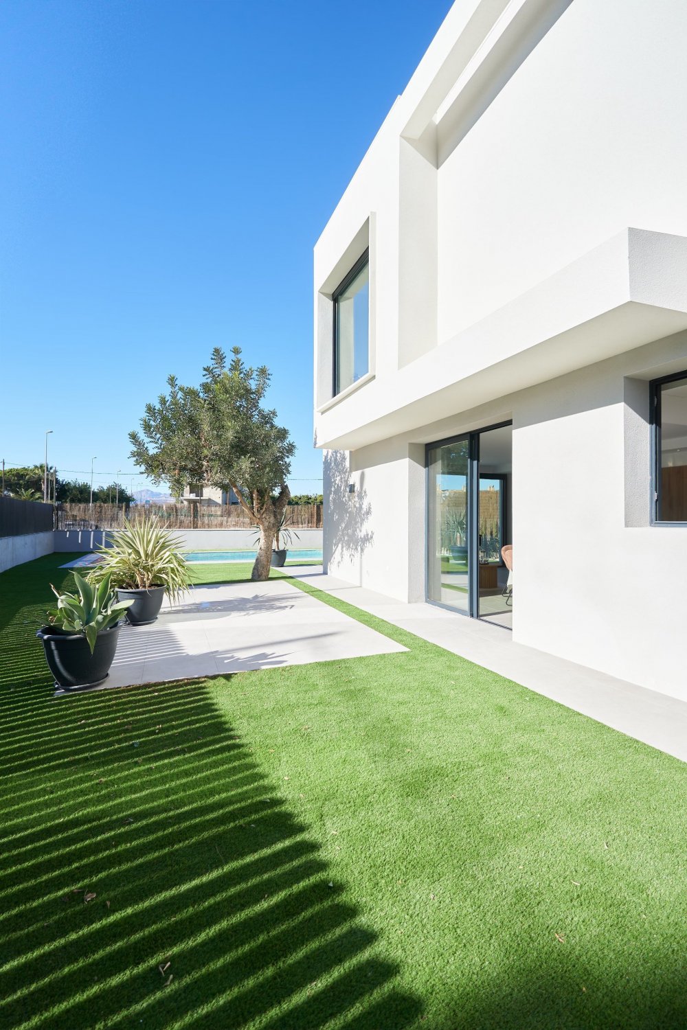Hus i Alicante, Spanien 4 sovrum, 251 kvm. Nr. 95344